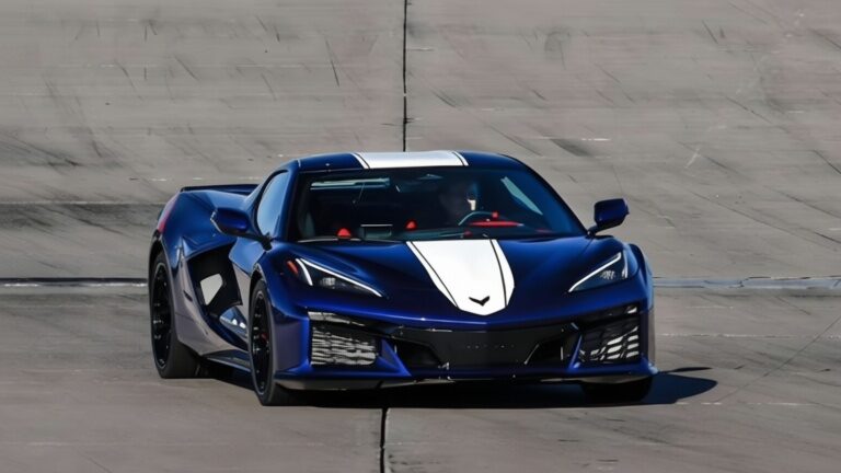 Chevrolet confirmă oficial C8 Corvette nu va primi niciodată cutie manuală