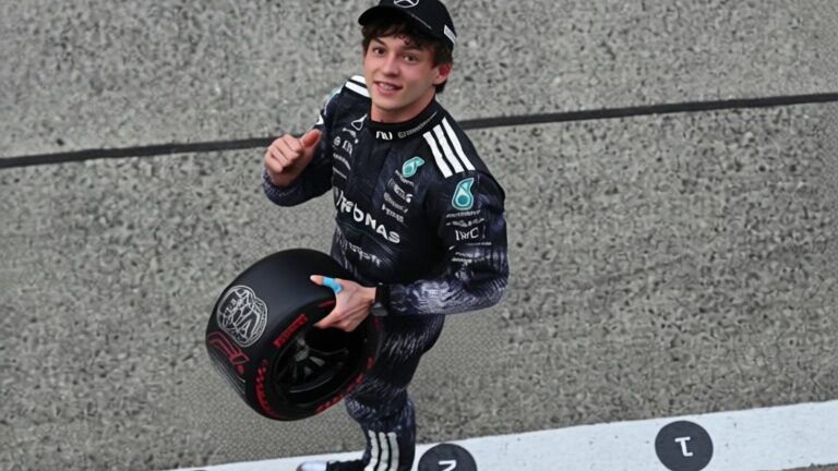 Kimi Antonelli câștigă la Suzuka și devine cel mai tânăr lider din istoria F1 1 Kimi Antonelli câștigă la Suzuka și devine cel mai tânăr lider din istoria F1