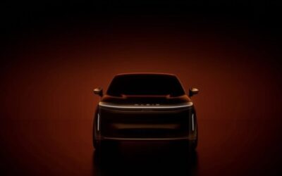 Lucid Cosmos și Earth vin cu un preț de 50.000 de dolari și mânere clasice