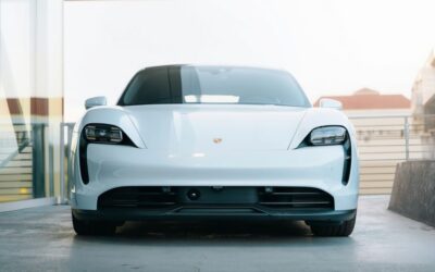 Porsche renunță la strategia EV după o prăbușire a profitului de 92,7%