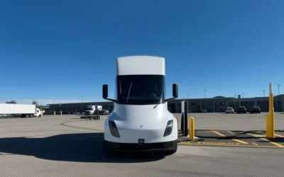 Tesla Semi primește primul Megacharger public cu putere de 750 kW