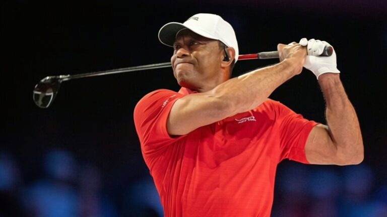 Tiger Woods a răsturnat un Land Rover într-o zonă de 48 km/h și a fost arestat