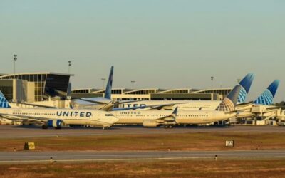 Zborul United Express 6110 deviat de urgență din cauza unui incendiu la bord