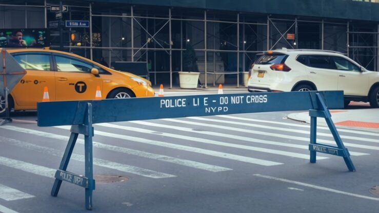 Șofer de cisternă lovește mortal un pieton în New York apoi fuge de la fața locului