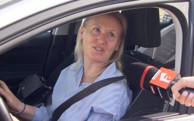 Peste 3,2 milioane de șoferițe în România, mai prudente decât bărbații conform Poliției