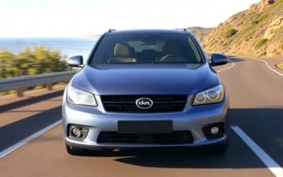 Kia Carnival 2026 învinge Toyota și Chrysler în topul monovolumelor pentru familii