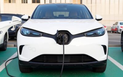Piața auto electrificată atinge 66% în România pe fondul scumpirilor la carburanți