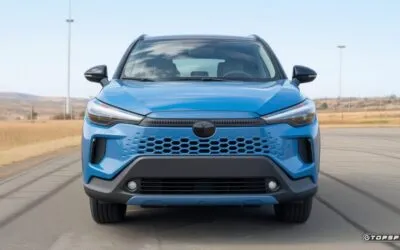 Toyota Corolla Cross crește cu 43% în vânzări și amenință supremația RAV4