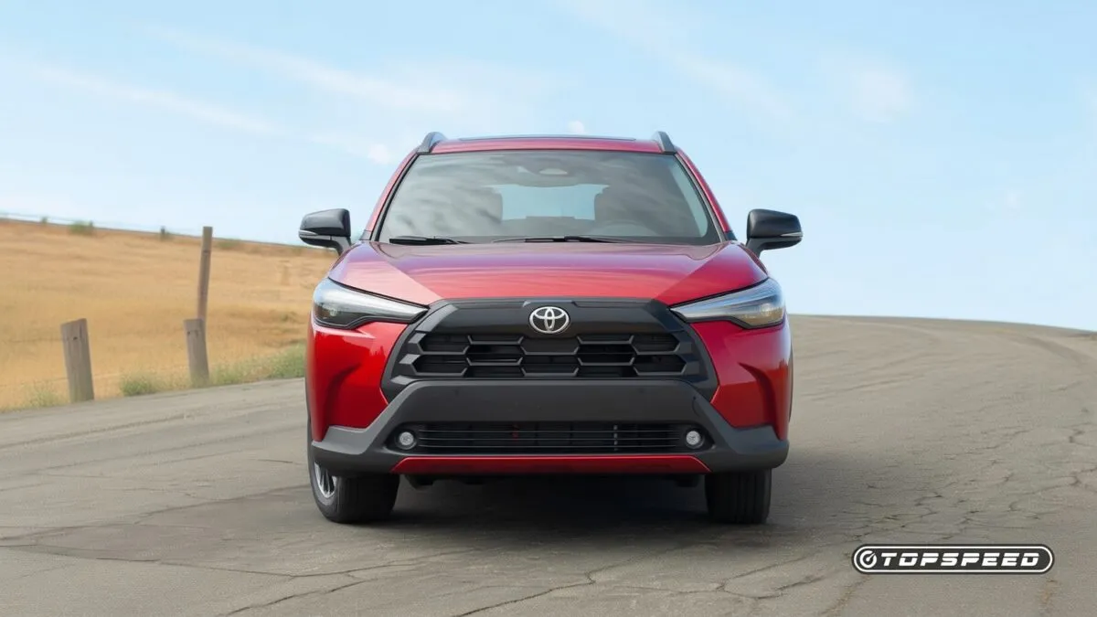 2026 Toyota Corolla Cross gas red-01