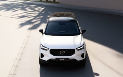 Volvo EX30 2026 primește tehnologie V2L și un interior actualizat