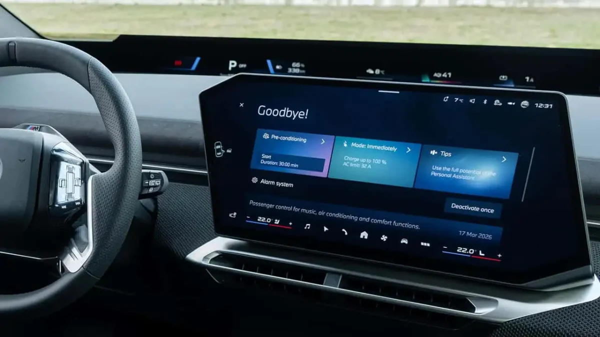 Aito M9 primește faruri Huawei care pot proiecta filme color - imagine 2