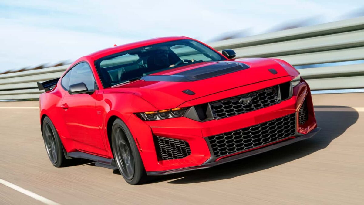 Noul Ford Mustang Dark Horse SC oferă 795 CP la un preț de 103.490 de dolari
