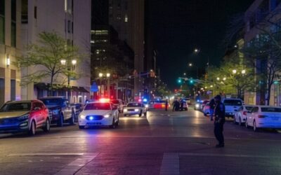 O Kia furată s-a răsturnat după un salt de 45 de metri în timpul unei urmăriri