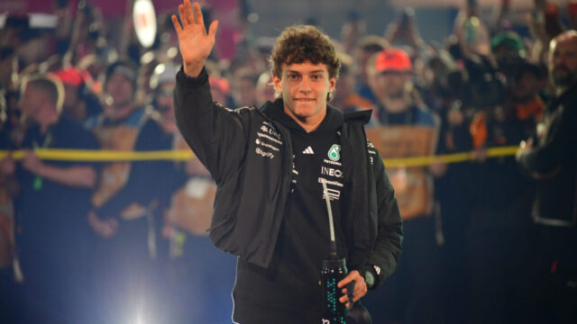 Kimi Antonelli de la Mercedes a câștigat două curse și este noul lider în F1