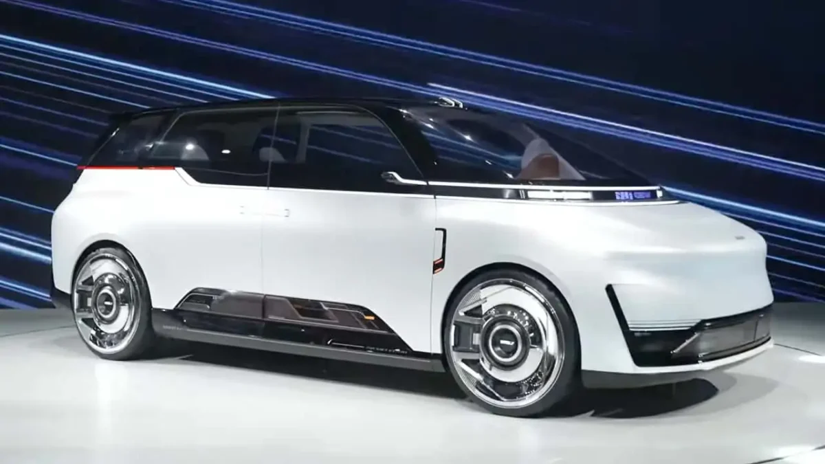 Robotul Rocsys încarcă automat taxiuri electrice cu o rată de succes de 99,9% - imagine 2