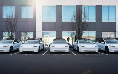 Tesla redevine lider mondial EV după ce vânzările BYD au scăzut cu 25,5%
