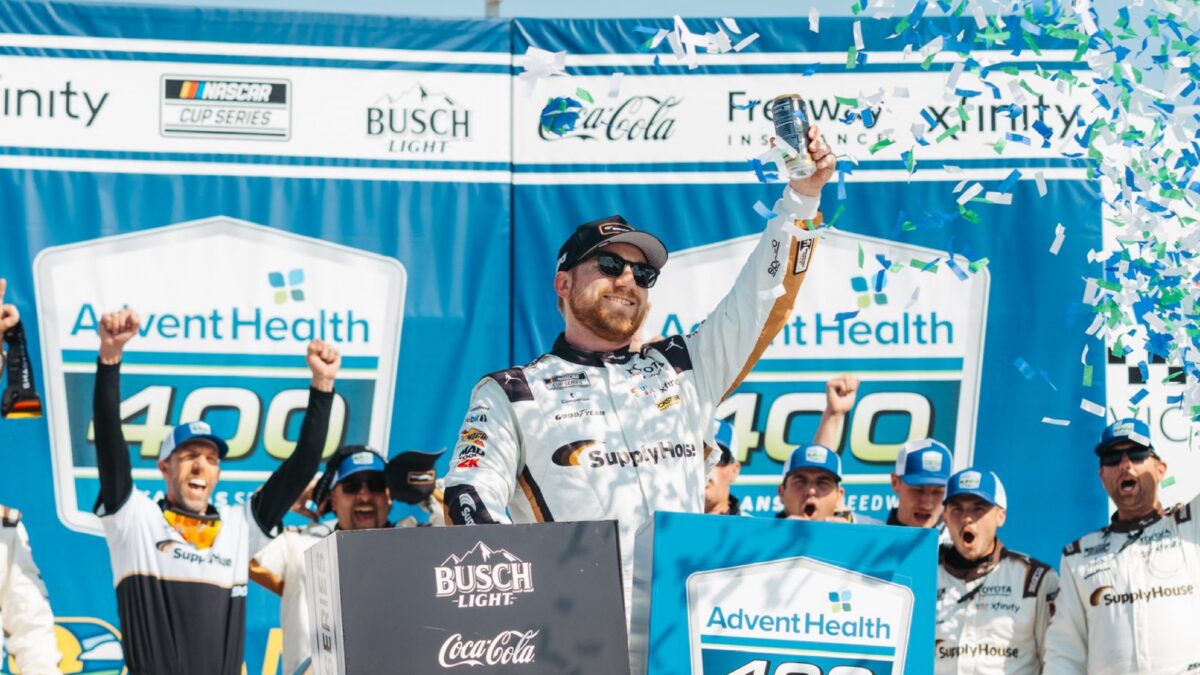 Tyler Reddick egalează recordul lui Dale Earnhardt cu 5 victorii în NASCAR