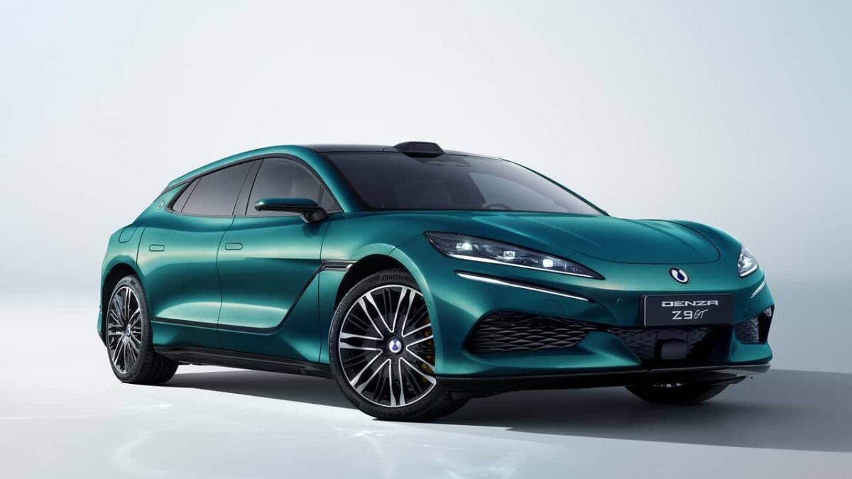 Vânzările Volkswagen în China au scăzut cu 27% pe o piață dominată de mărci locale