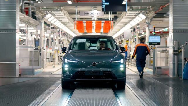 Volvo EX60 intră în producție cu o țintă de 40.000 de unități pentru acest an