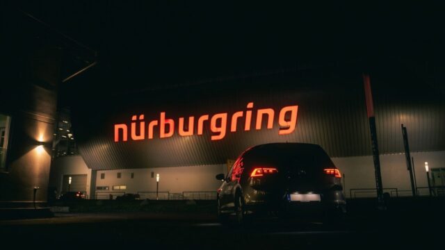 Factura pentru un accident pe Nürburgring. Cine încasează de fapt miile de euro