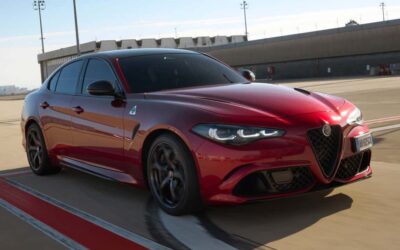 Alfa Romeo Giulia și Stelvio primesc motoare hibrid și electrice de peste 670 CP