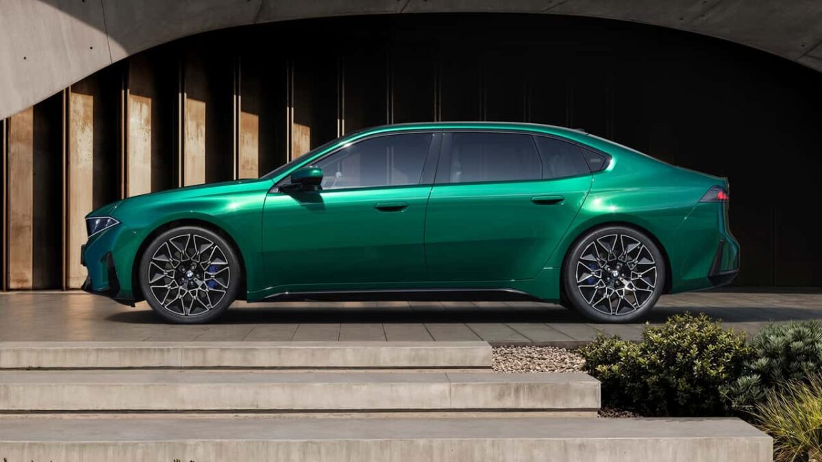 Noul BMW i3 Long Wheelbase promite o autonomie de peste 1.000 km