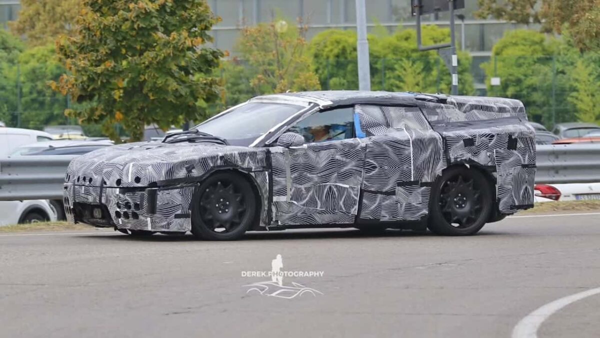 Primul Ferrari electric Luce vine cu un preț de pornire de 550.000 de euro