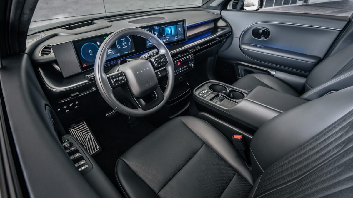 2027 Hyundai Ioniq 9 Black Ink