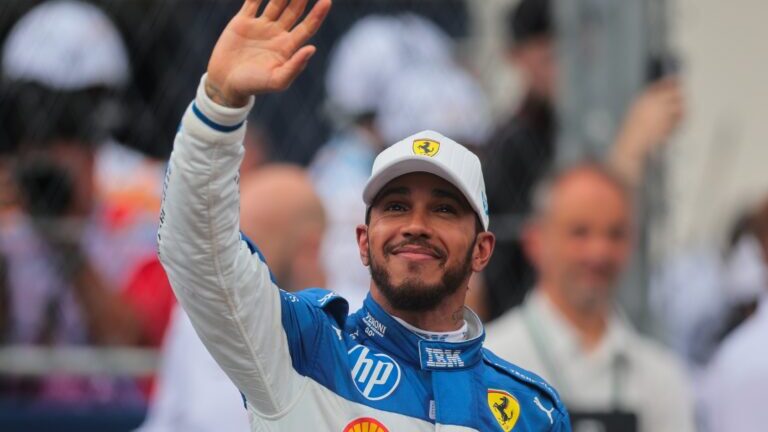Lewis Hamilton sprijină o nouă ligă de scrimă cu premii de 10.000 de dolari