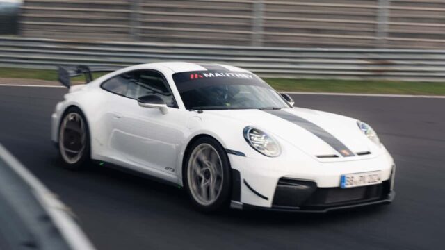 Porsche 911 GT3 Manthey stabilește un nou record de 6 – 50 pe Nürburgring
