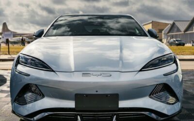 70 de politicieni americani îi cer lui Trump să interzică producția auto chineză în SUA