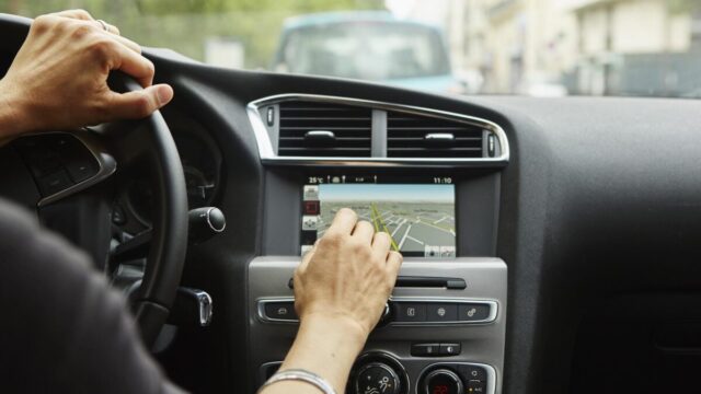 Verificarea mașinilor SH. Pașii esențiali pe care mulți români îi ignoră