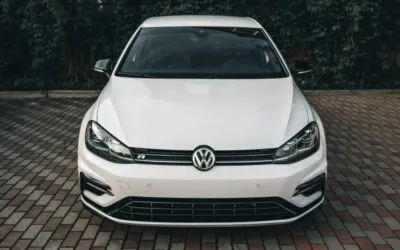 Noul Volkswagen Golf electric este gata în proporție de 97% și promite un design de Mk4