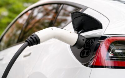 Când benzina se scumpește, electricele revin în calcule. Ține valul și după ieftinirea de la pompă? 22 Când benzina se scumpește, electricele revin în calcule. Ține valul și după ieftinirea de la pompă?