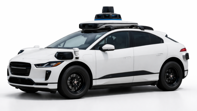 Waymo recheamă 3.871 de robotaxiuri în SUA. Ce spune asta despre limitele software-ului autonom pe autostradă
