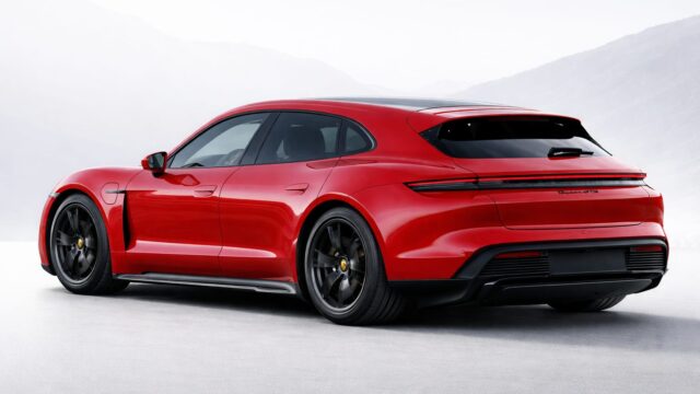 Porsche păstrează Taycan Sport Turismo și Cross Turismo în Europa. Autonomia trece de 700 km pentru sedanul electric