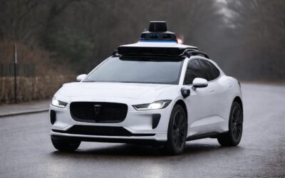 Waymo recheamă 3.871 de robotaxiuri. Sistemul de condus autonom este vulnerabil la șantierele de pe autostrăzi