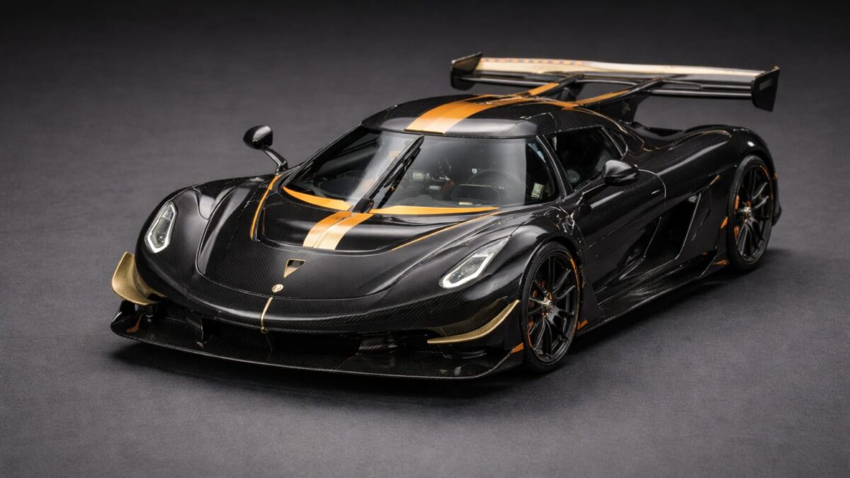 Koenigsegg din piese Lego la 111 km/h. Ce arată recordul de la Goodwood despre inginerie