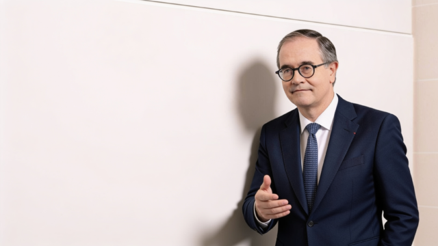 Renault refuză asamblarea de modele chinezești în uzinele sale. Ce înseamnă pentru electricele mărcii