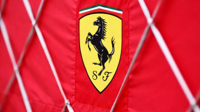 Ferrari joacă o miză uriașă cu Luce. Primul său electric poate redefini brandul sau îl poate diviza