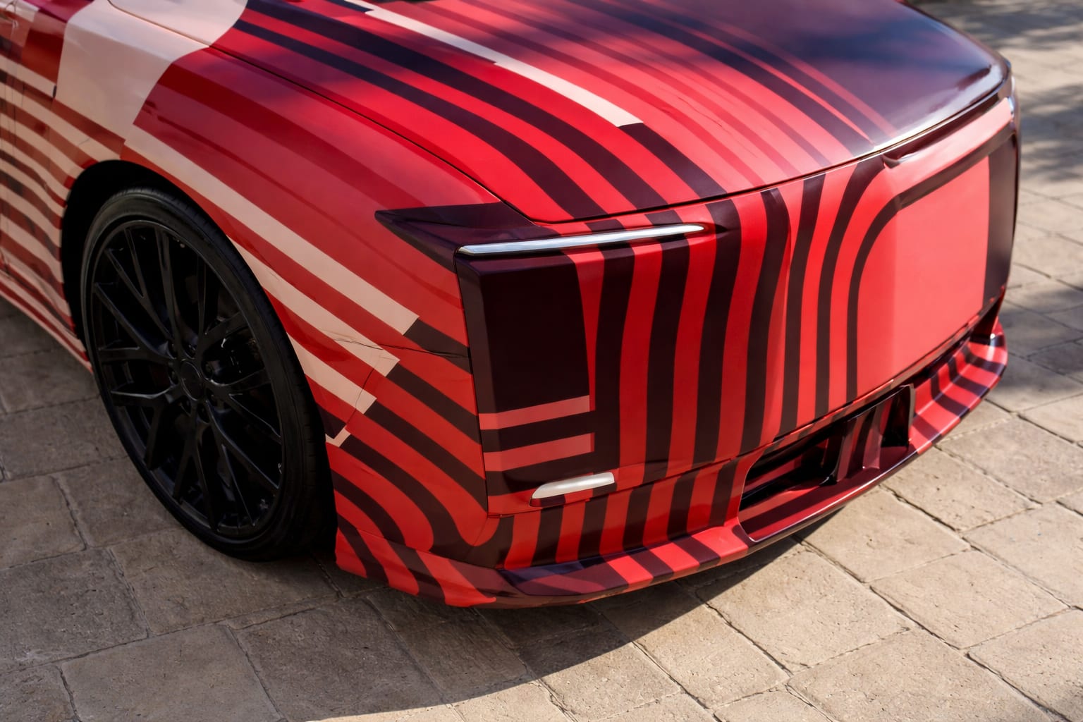 Jaguar lansează Type 01 în octombrie la New York. Ce miză are primul său electric de peste 100.000 de dolari 3 Jaguar lansează Type 01 în octombrie la New York. Ce miză are primul său electric de peste 100.000 de dolari