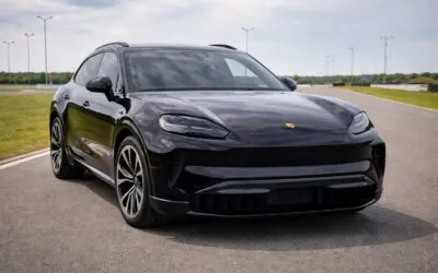 Primul SUV electric Cayenne promite 644 km și încărcare în sub 16 minute. Este acesta noul reper premium?