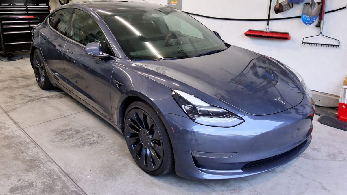 88% baterie după 31.000 de mile la un Tesla Model 3 Performance din 2022. Cât contează la cumpărarea unui rulat