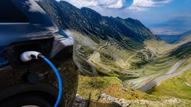 Transfăgărășanul, 90 de stații pe 138 km și locul 4 mondial între traseele pentru EV-uri 2 Transfăgărășanul, 90 de stații pe 138 km și locul 4 mondial între traseele pentru EV-uri