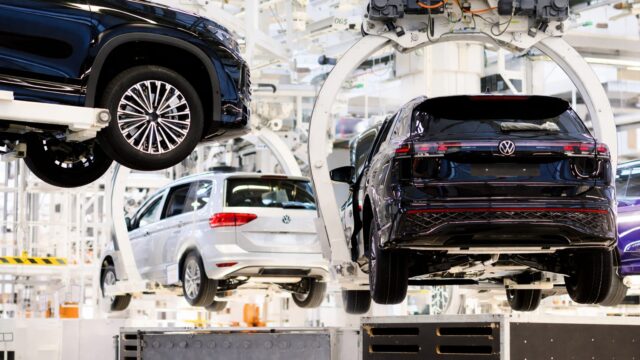 Volkswagen intră în survival mode. Ce câștigă din tăieri de 11 miliarde de euro și cine pierde