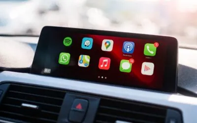 Engadget a analizat zeci de aplicații. Topul celor mai utile aplicații gratuite pentru Apple CarPlay