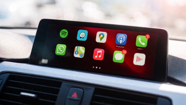 Engadget a analizat zeci de aplicații. Topul celor mai utile aplicații gratuite pentru Apple CarPlay 5 Engadget a analizat zeci de aplicații. Topul celor mai utile aplicații gratuite pentru Apple CarPlay