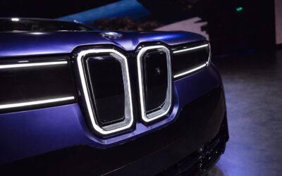 BMW pregătește până la 40 de modele noi până în 2027. Ce rămâne pe benzină și ce trece la electric