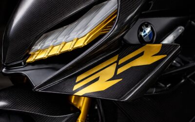 BMW apasă mai tare în lupta supersport. Plusul de 5 CP contează, dar aerodinamica de circuit e miza mare
