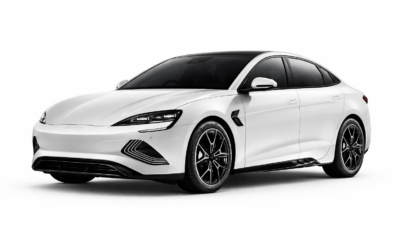 BYD revine peste Tesla la mașini electrice. Ce se schimbă pentru prețuri, modele și ritmul pieței